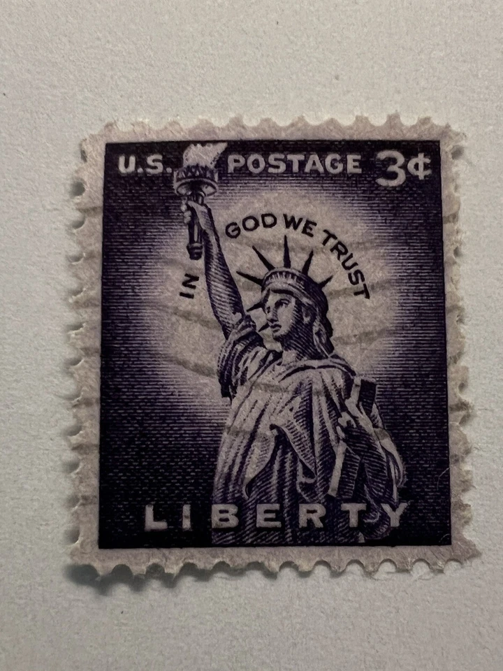 RARE 3 CENT LIBERTY US POSTAGE STAMP PURPLE LADY STATUE OF LIBERTY - Image 1 of 2