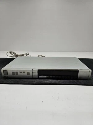 Akai AT-S3 Fm Am Stereo Synthesizer Tuner – Gebraucht Aktiv Mit Kabel - Bild 1 von 4
