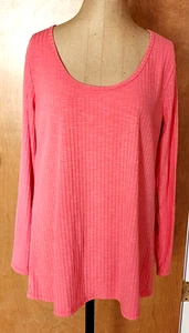 TOP LULAROE MANGA LARGA - MEDIANO - Imagen 1 de 4