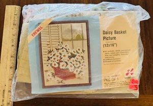 Lee Wards Daisy Basket Crewel 12"x16" Bild Kit 1976 Stoff Anleitung Garn - Bild 1 von 3