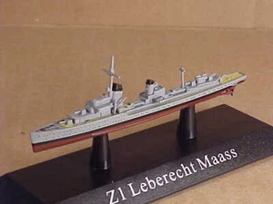 DAKS26 DKM Z1 Leberecht Maass, He-111 bombardeado en error 1:1250 buques de guerra DeAgostini - Imagen 1 de 3