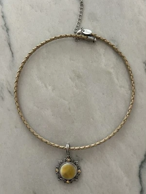 Collar Shocker Retirado Por Lia Sophia Colgante Tono Amarillo Firmado  Foto 1 de 4