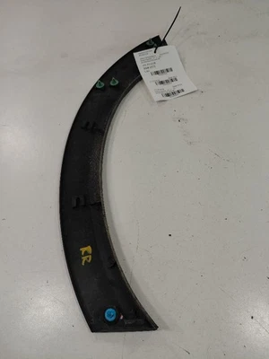 Guardabarros trasero derecho Fiat 500 pasajero acampanado 2016 2017 2018 Foto 1 de 4