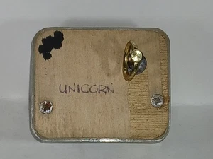 Caja de música/joyero vintage Toyo Japón "unicornio" movimiento musical - Imagen 1 de 12