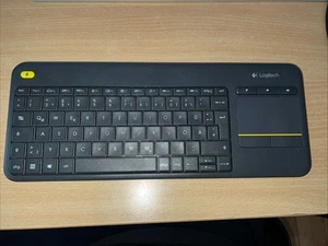 Logitech K400 Plus Wireless Touchpad Tastatur QWERTZ - Bild 1 von 2