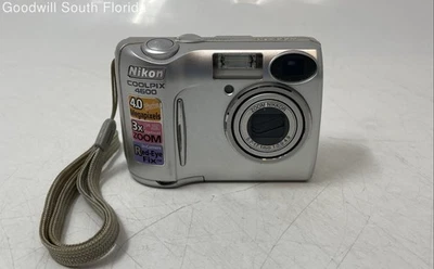 Nikon Coolpix 4600 Model E4600 3X Zoom LCD Screen Digital Camera Not Tested - Image 1 of 4