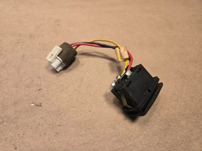 Interruptor techo corredizo trasero Land Rover Discovery 1 AMR3652 Foto 1 de 4