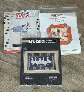 Menge 3 Kreuzstich Sets Frühling Parade der Gänse 101 Dalmatiner Fadenmuster - Bild 1 von 9