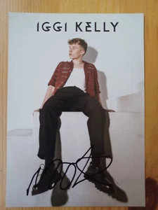 Tarjeta de autógrafo firmada a mano original Iggi Kelly / música T25 - Imagen 1 de 2