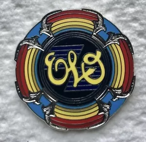 **NEW** ELO enamel pin badge. Electric Light Orchestra. 'Alone in the Universe' - Picture 1 of 2