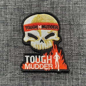 TOUGH MUDDER Mud Challenge Adventure Skull Embroidered Patch Badge Motif Iron-On - Picture 1 of 2