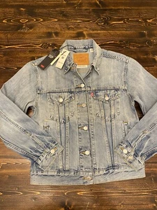 Levi’s Ex-Boyfriend Women’s Trucker Jacket, Premium Sz XS, “Dream Of Life” Wash - Picture 1 of 8
