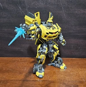 Wei Jiang M03 Bumblebee Transformer - Picture 1 of 5