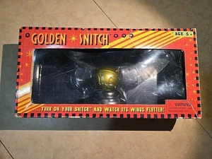 HARRY POTTER GOLDEN SNITCH Exclusive Universal Studios Wizarding World from Park - Picture 1 of 3