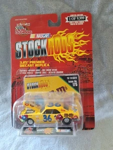 Racing Champions M&M’s #36 3.25 Premier Die Cast - Bild 1 von 3