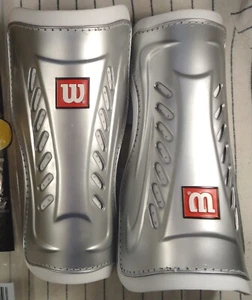 NEW ADULT WILSON SHIN GUARDS Silver & White for Players 5' AND UP SOCCER WTH5200 - Picture 1 of 3