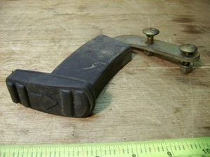 Pedal de marcha atrás John Deere 325,335,345 - Imagen 1 de 3