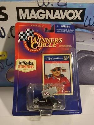 Nascar Winner's Circle Jeff Gordon Lifetime Series | Bonus 1987 Sprint Car Foto 1 de 4