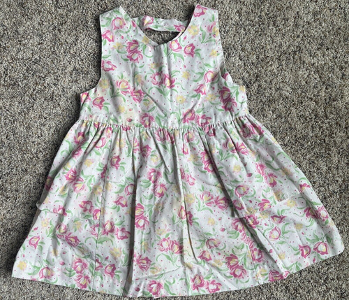 Foto 1 di 8