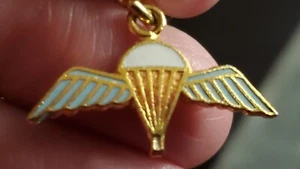 British Army Parachute Wings Badge Keychain - Picture 1 of 3