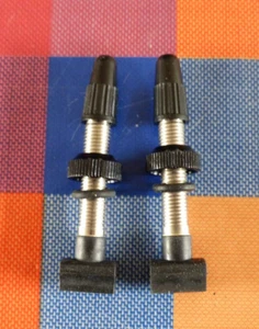 NEW Tubeless Presta valves 32mm nuts and caps - Pair x2 - Picture 1 of 3