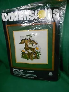 Dimensions Needlepoint Kit Springtime Bunny #2096 New - Picture 1 of 6