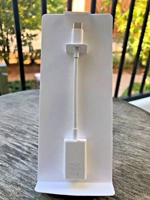 USB-C 转 USB 适配器 MJ1M2AM/A 型号 A1632 苹果正品 — 第 1/4 张图片