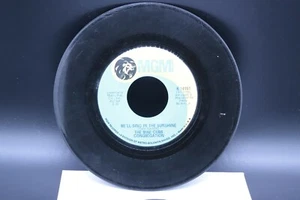 The Mike Curb Congregation 45 RPM - My Home Town / Burning Bridges - MGM K14151 - Picture 1 of 2