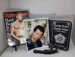 Lot of 2 Autographs of Misha Collins Signatures & Supernatural Crossbody Bag - Picture 1 of 12