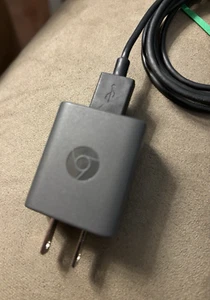 Genuine Google Chromecast Power Adapter Adapter & Micro-USB Cable S005BBU0500100 - Picture 1 of 2