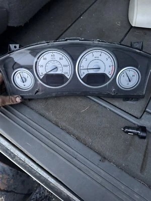 Chrysler Town & Country Grand Caravan 2008 3,8 cuadro de instrumentos automático 170 k’s Foto 1 de 4