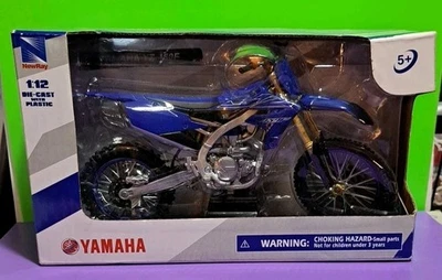 New-Ray Toys 1:12 Scale Yamaha YZ450F Dirt Bike Motorcycle 58313 - Image 1 of 3