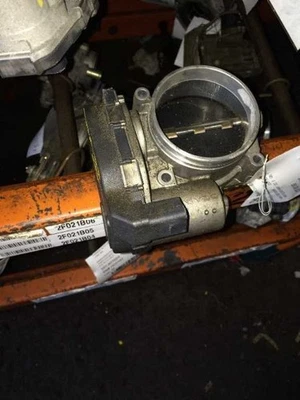 07 08 09 10 11 12 13 BMW 328I CARROCERÍA ACELERADOR MONTAJE VÁLVULA Foto 1 de 4