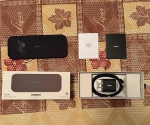 Courant CATCH:2 Multi Device Wireless Charger - Picture 1 of 4