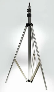 STATIVO MANFROTTO 052 - Foto 1 di 5