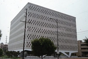 LOS ANGELES ARCHITECTURE Found 35mm SLIDE  INTERNATIONAL STYLE MODERN 58 LA 86 N - Imagen 1 de 1