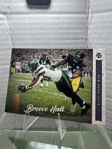 2022 Panini Chronicles - Luminance Update Rookies Breece Hall #220 Pink (RC) - Picture 1 of 2