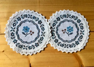 2 x Vintage handgewebte österreichische/bayrische Baumwolle/Leinen Deckchen/Untersetzer - Bild 1 von 10