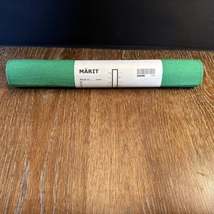 Ikea ‘Marit’ Table Runner Bright Holiday Green 14 x 51” 80% Cotton - Picture 1 of 4