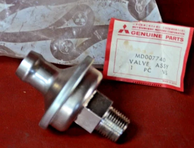 Válvula de pulso Mopar MD007740 Mitsubishi Dodge Colt D50 Mighty Max EGR 1982-84 Foto 1 de 4