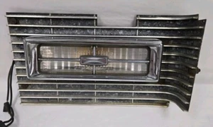 1968 Cadillac Deville Fleetwood Calais Lt Front Grille Extension Turn Signal OEM - Picture 1 of 7