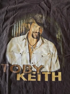 2006 Toby Keith “Hookin Up Hangin Out”  Concert Tour T Shirt Brown Size L - Picture 1 of 5