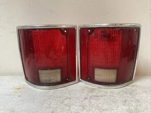 OE Pair Of 1973 Blazer Tailights - Picture 1 of 12