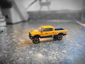 1/64 Mopar Garage 2017 Ram 6.4 Liter 2500 Heavy Duty Ram Mint - Picture 1 of 1