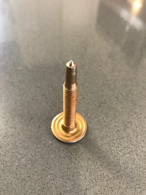 Stud Pro Power Point 1.875" (paquete de 48) Foto 1 de 2