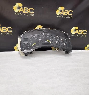 Conjunto de cuadro de instrumentos velocímetro Chevy Tahoe 2000-2002 ID 15758075 OEM Foto 1 de 4