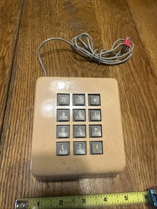 Gruppo parte tastiera telefonica vintage con circuito oscillatore? - Foto 1 di 21