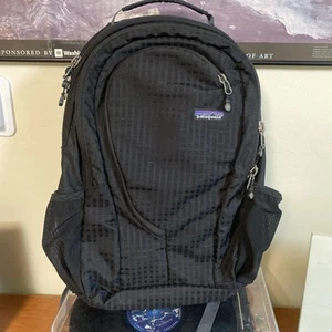 Patagonia Light Wire 25 Backpack School Hike Camp Bag BLACK - Picture 1 of 9