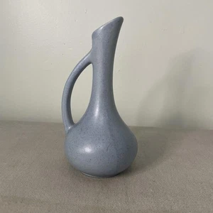 Vintage Royal Haeger Pottery Ewer Bud Vase Small Pitcher Blue Handle - Picture 1 of 5