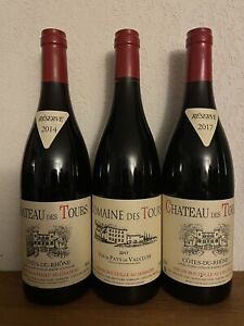 Lot de 3 bouteilles Chateau & Domaine des Tours 2017 / 2014 (E. REYNAUD / RAYAS)